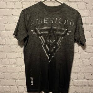 𝅺AMERICAN Fighter T-Shirt Size Small Black Grey